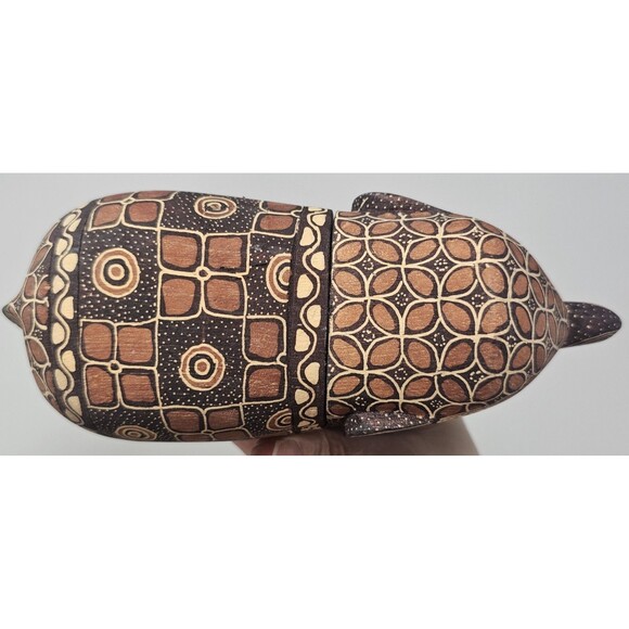 Javanese Batik Balsa Hand Painted Wood Elephant Trinket Box 7"x4" Indonesia - Picture 6 of 11